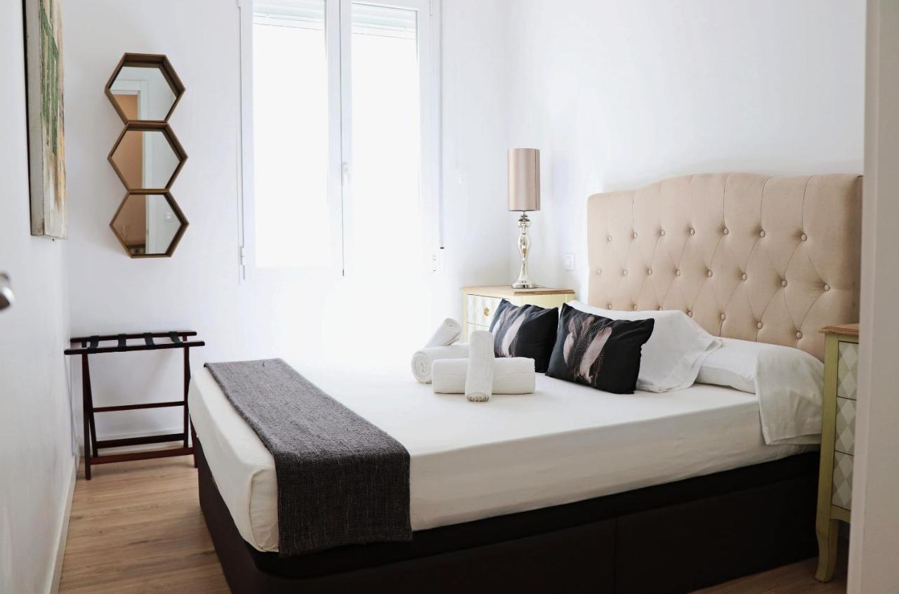For You Rentals New Design Apartment Temporal Puerta Del Sol Pre10A Madrid Buitenkant foto