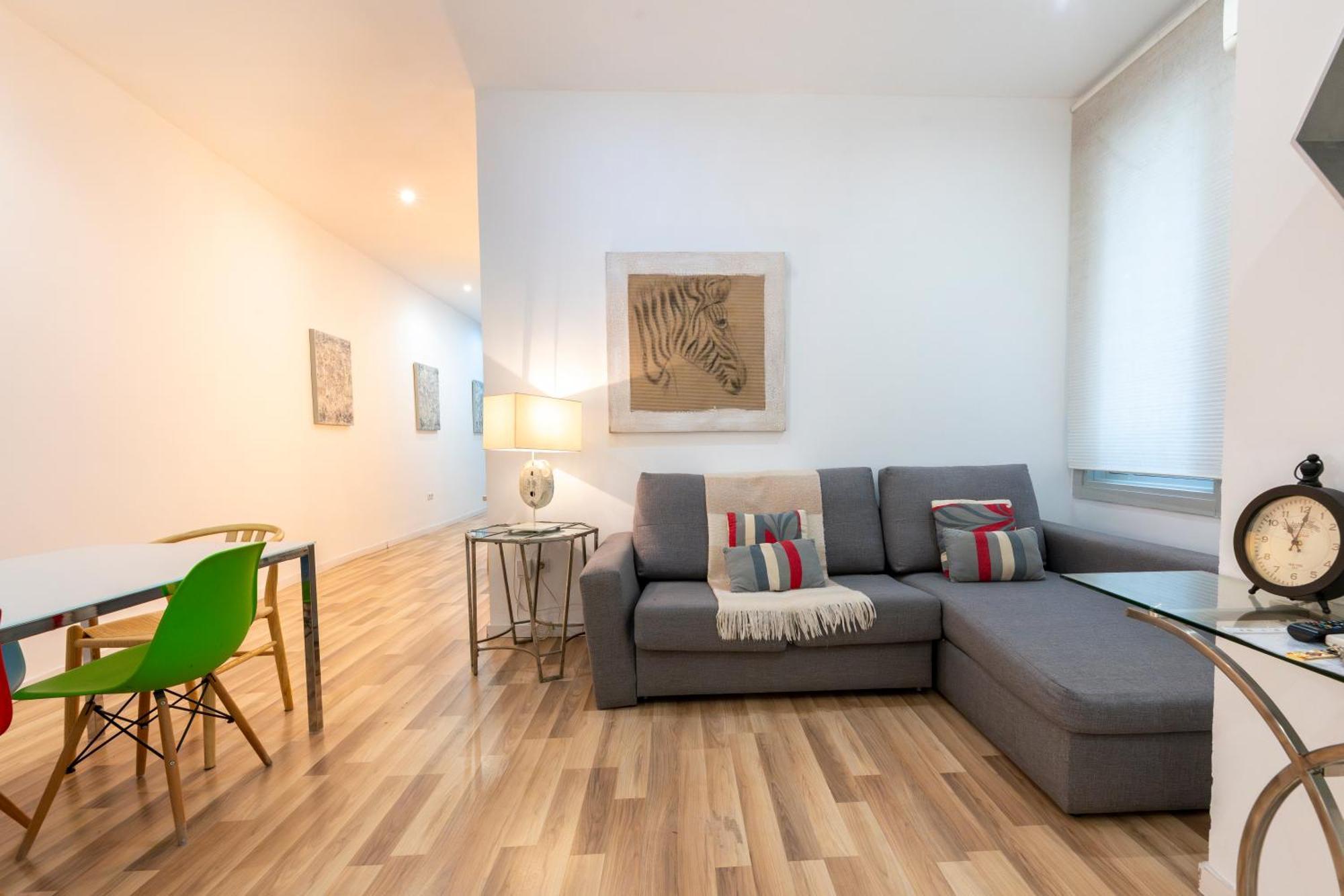 For You Rentals New Design Apartment Temporal Puerta Del Sol Pre10A Madrid Buitenkant foto