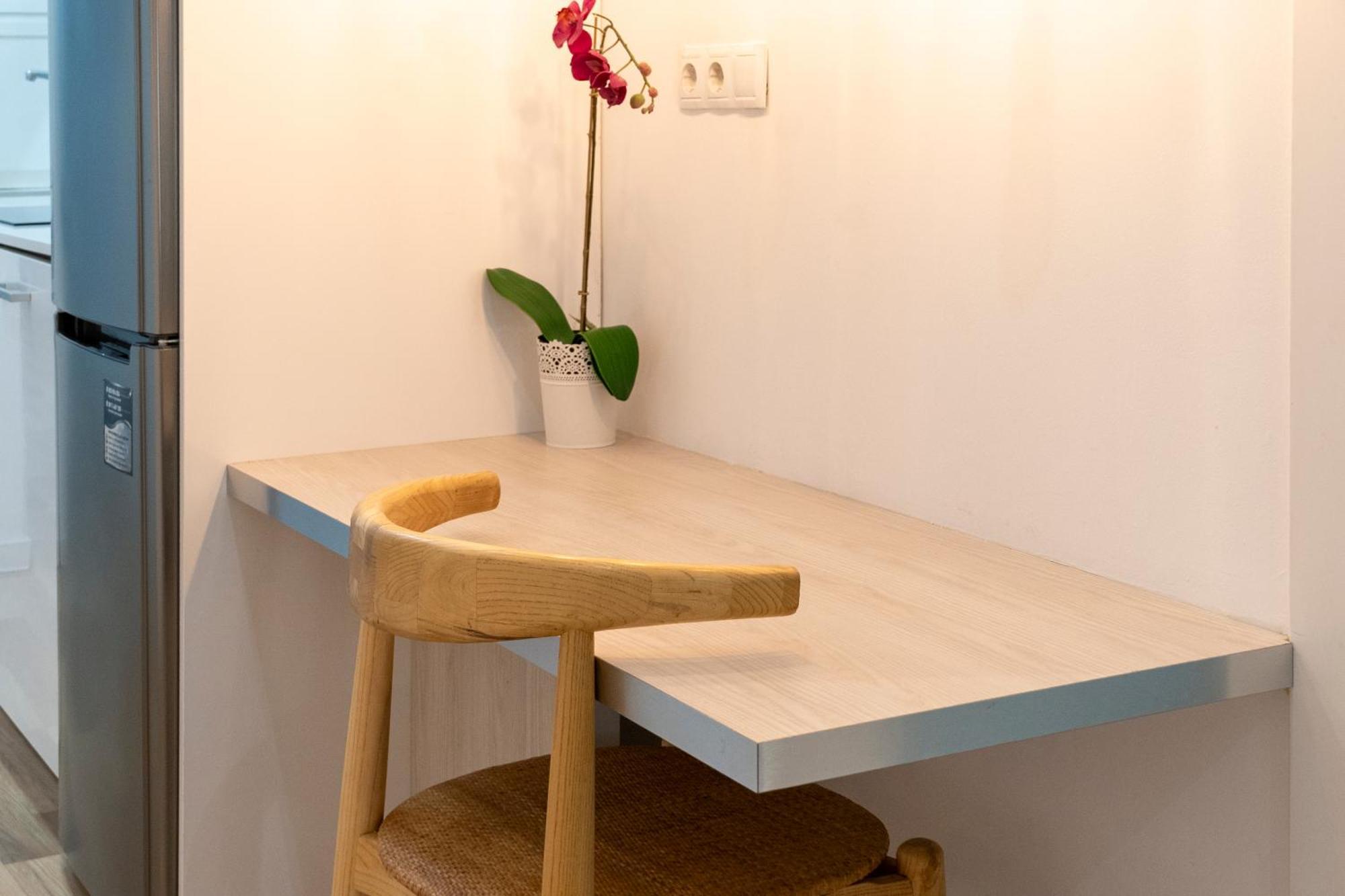 For You Rentals New Design Apartment Temporal Puerta Del Sol Pre10A Madrid Buitenkant foto